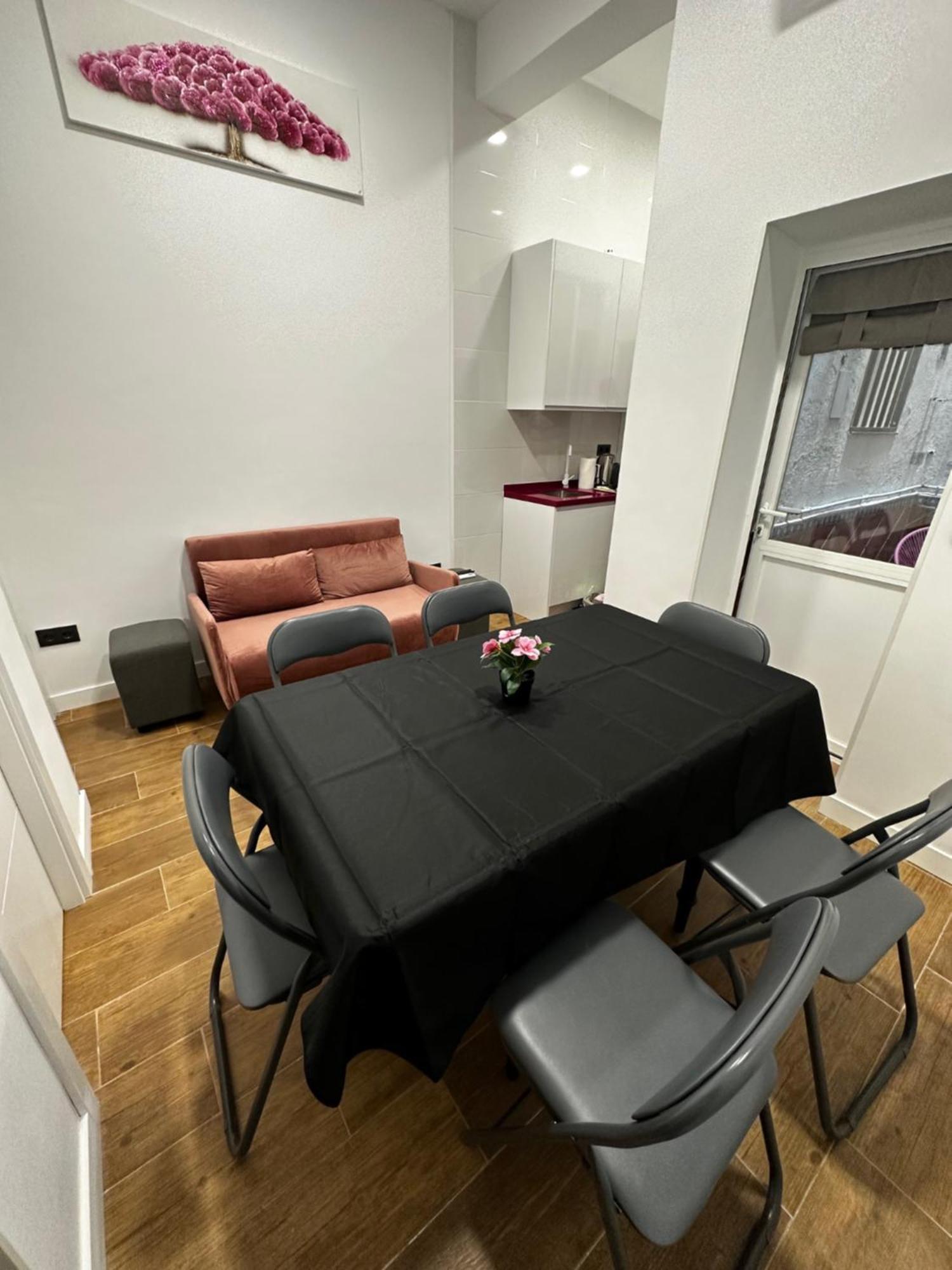 Love Fuencarral Apartman Madrid Kültér fotó