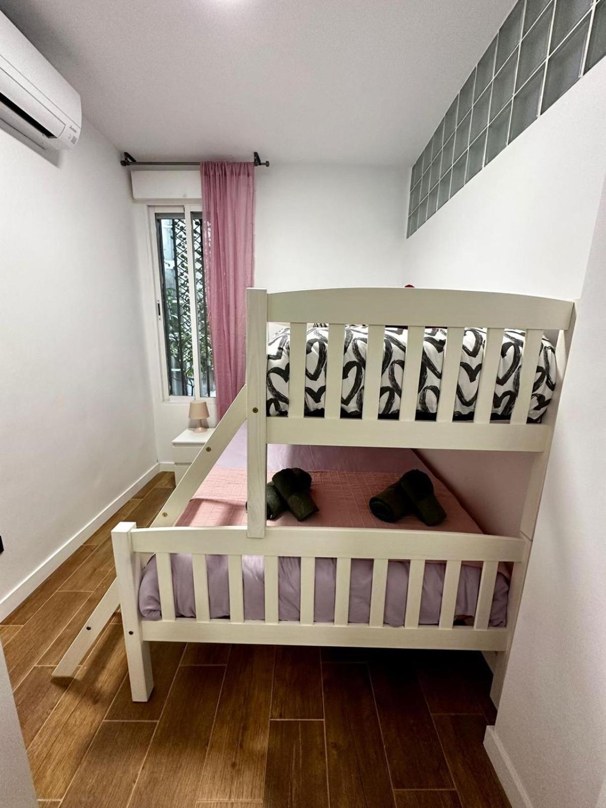 Love Fuencarral Apartman Madrid Kültér fotó